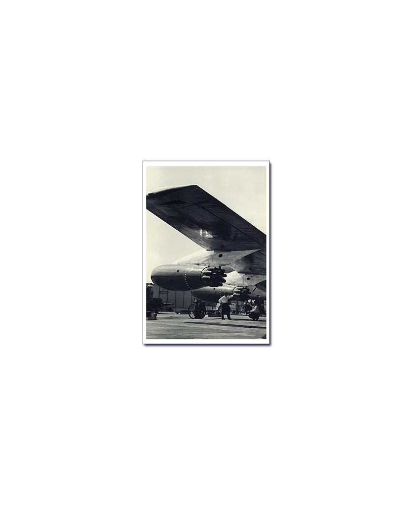 Carte postale noir et blanc - 61 - Silencieux, réacteur de Boeing 707