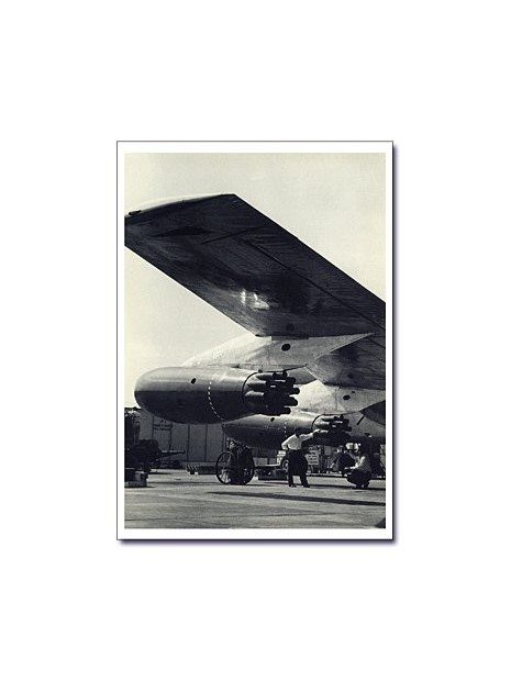 Carte postale noir et blanc - 61 - Silencieux, réacteur de Boeing 707