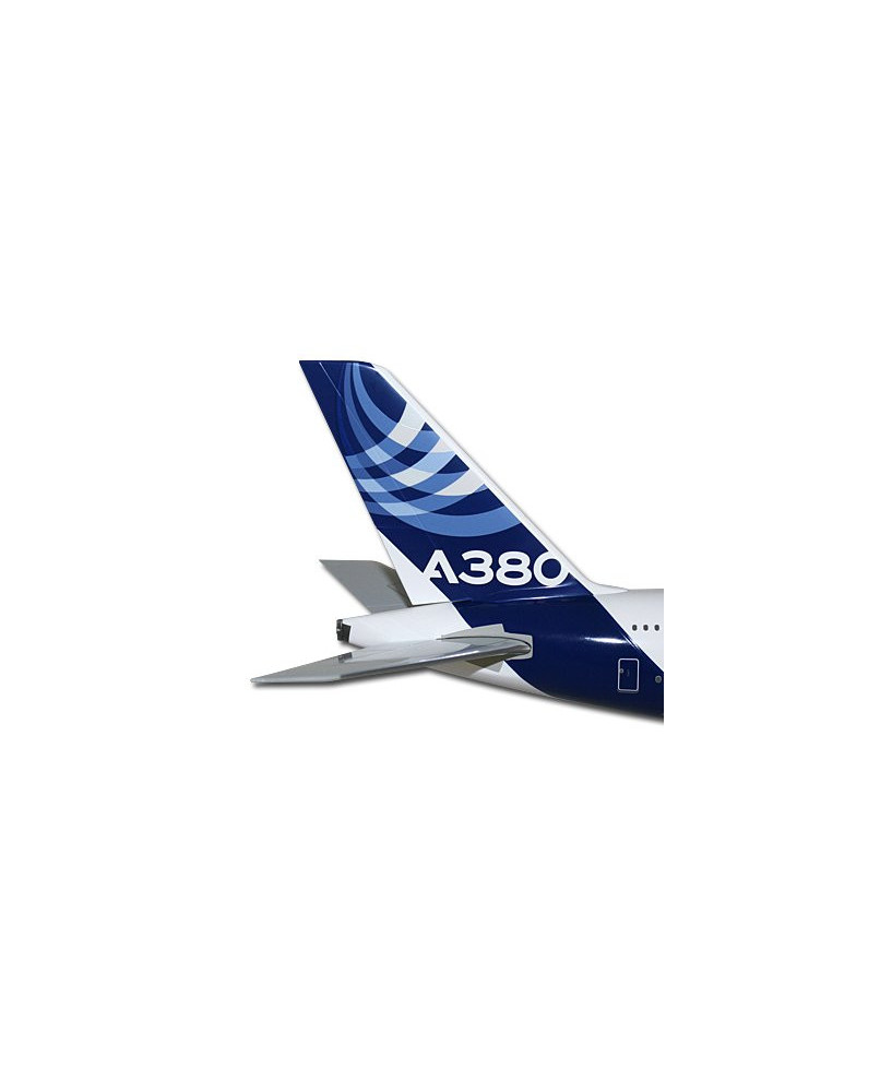 Maquette plastique A380 livrée Airbus 2010 - 1/200e